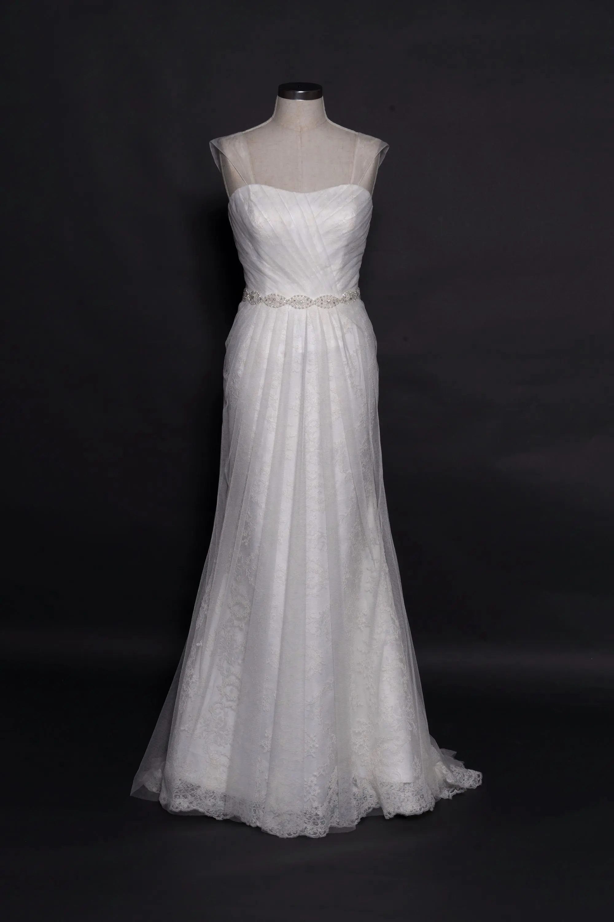 Wedding Dress #01917637