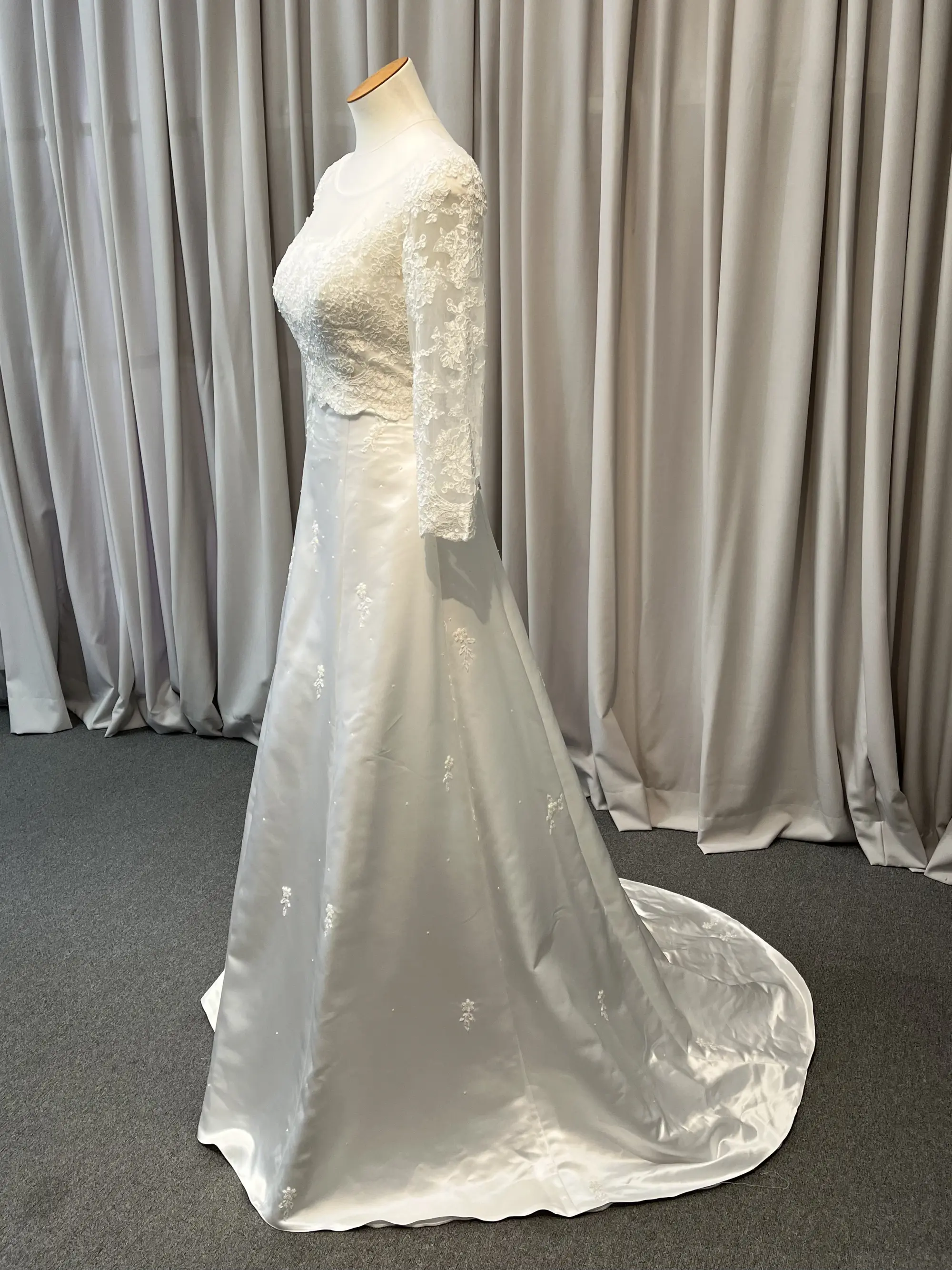 Wedding Dress #82A908TJ0077-1