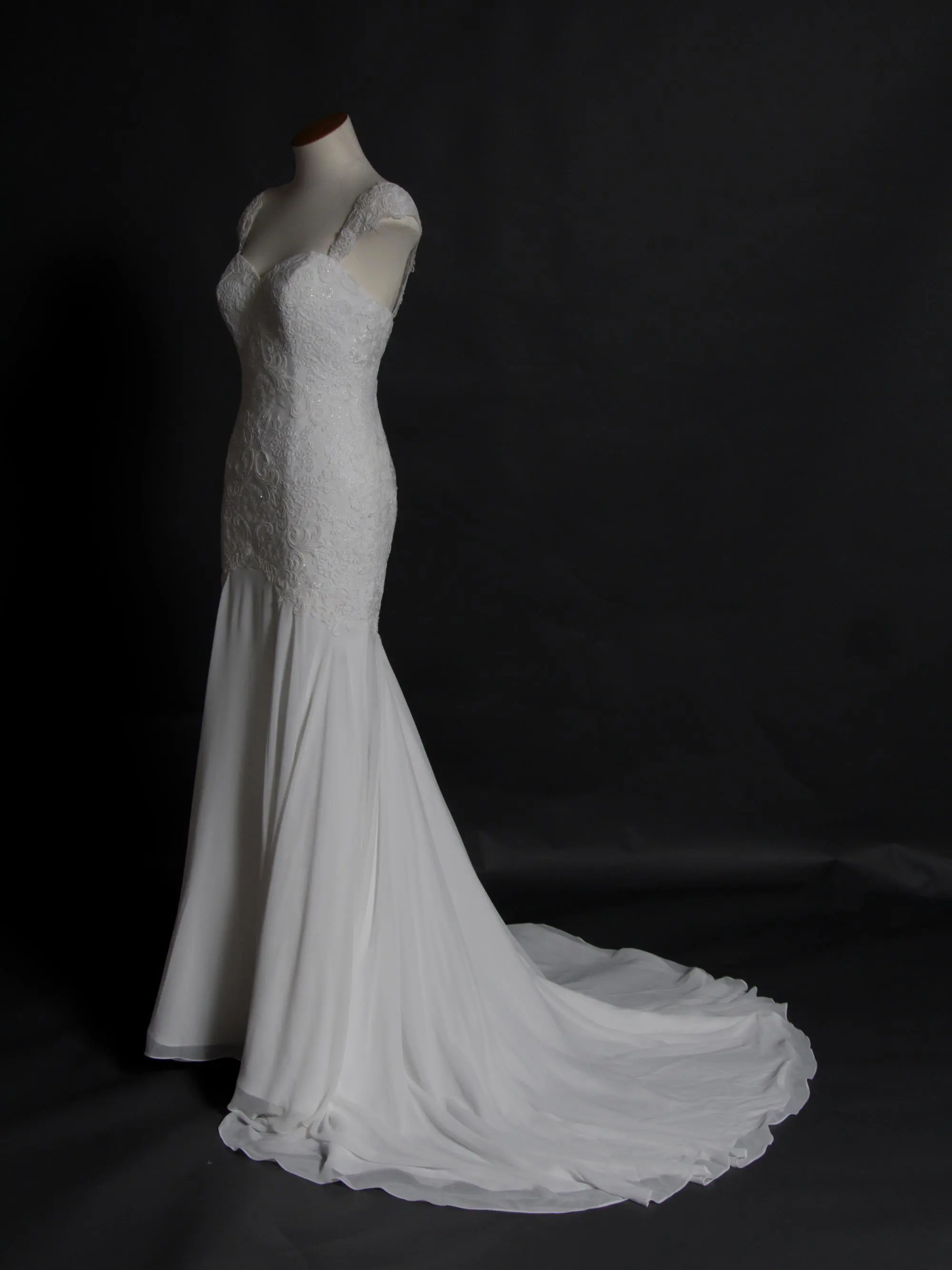 Wedding Dress #220AG145-1