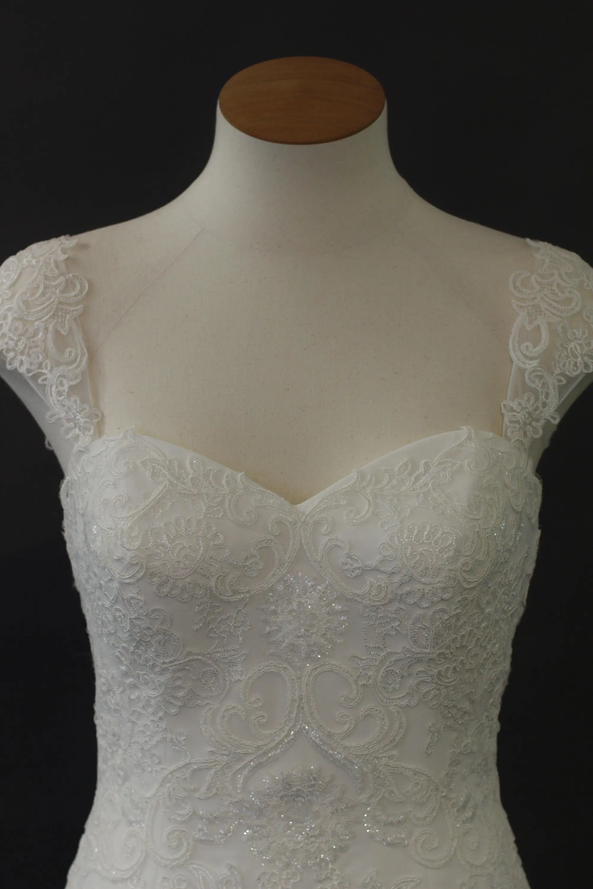 Wedding Dress #220AG145-3