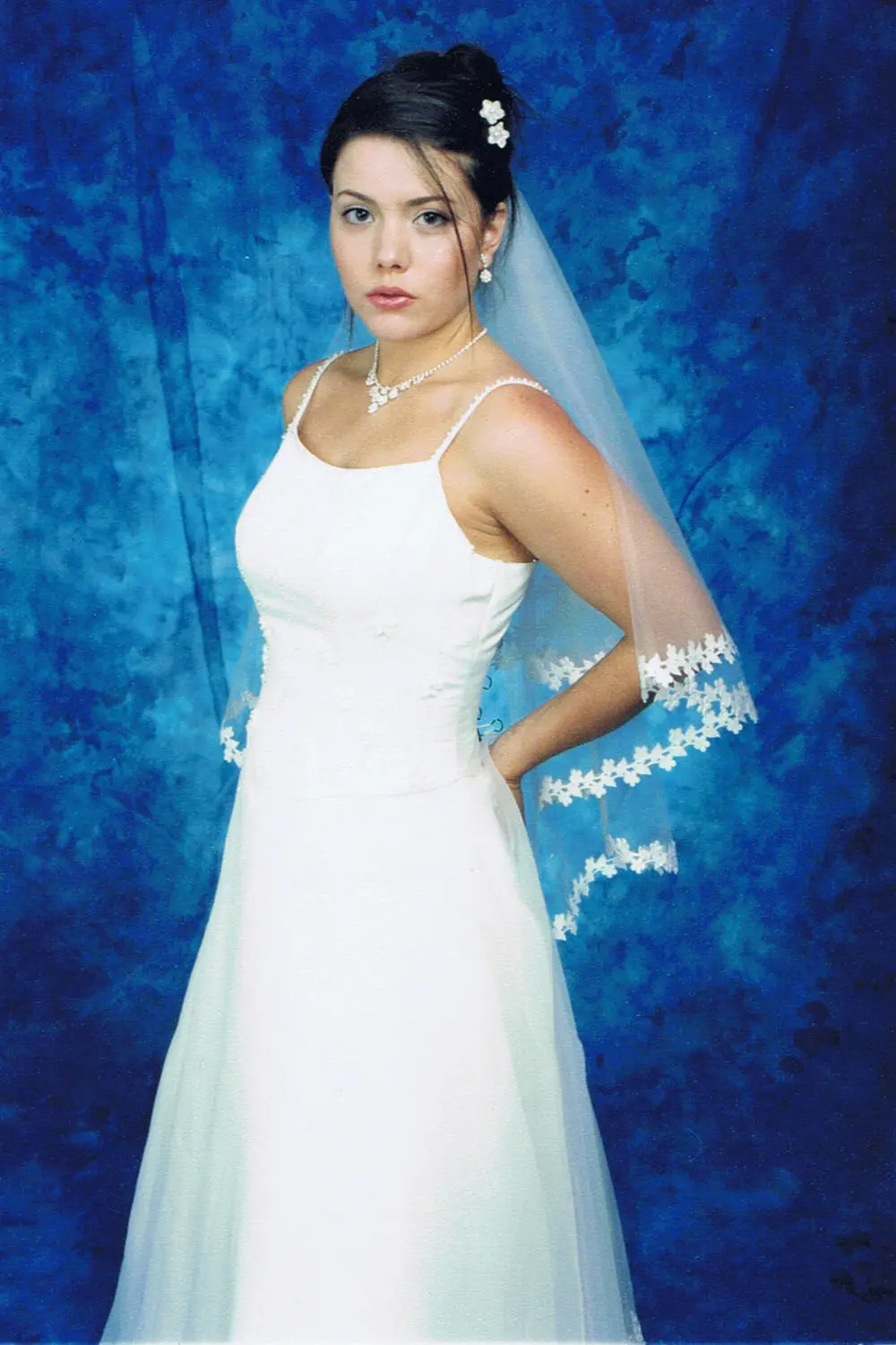 Wedding Dress #D79B40