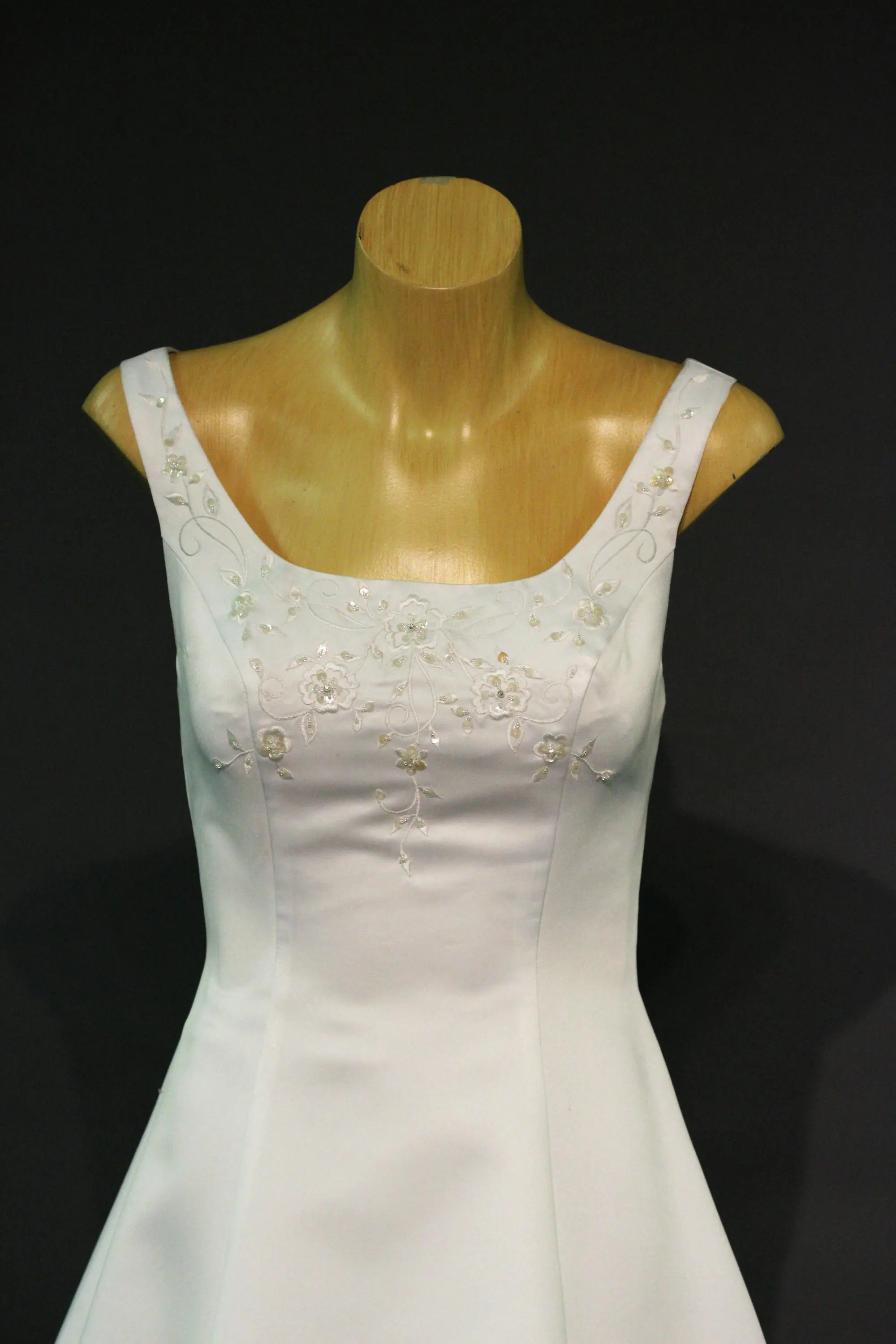 Wedding Dress #D5CD001-1