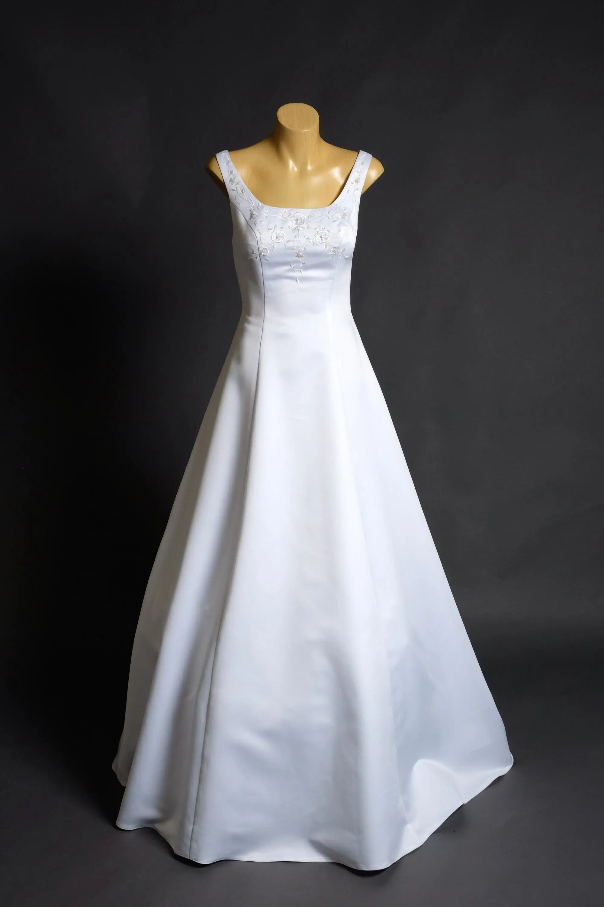 Wedding Dress #D5CD001
