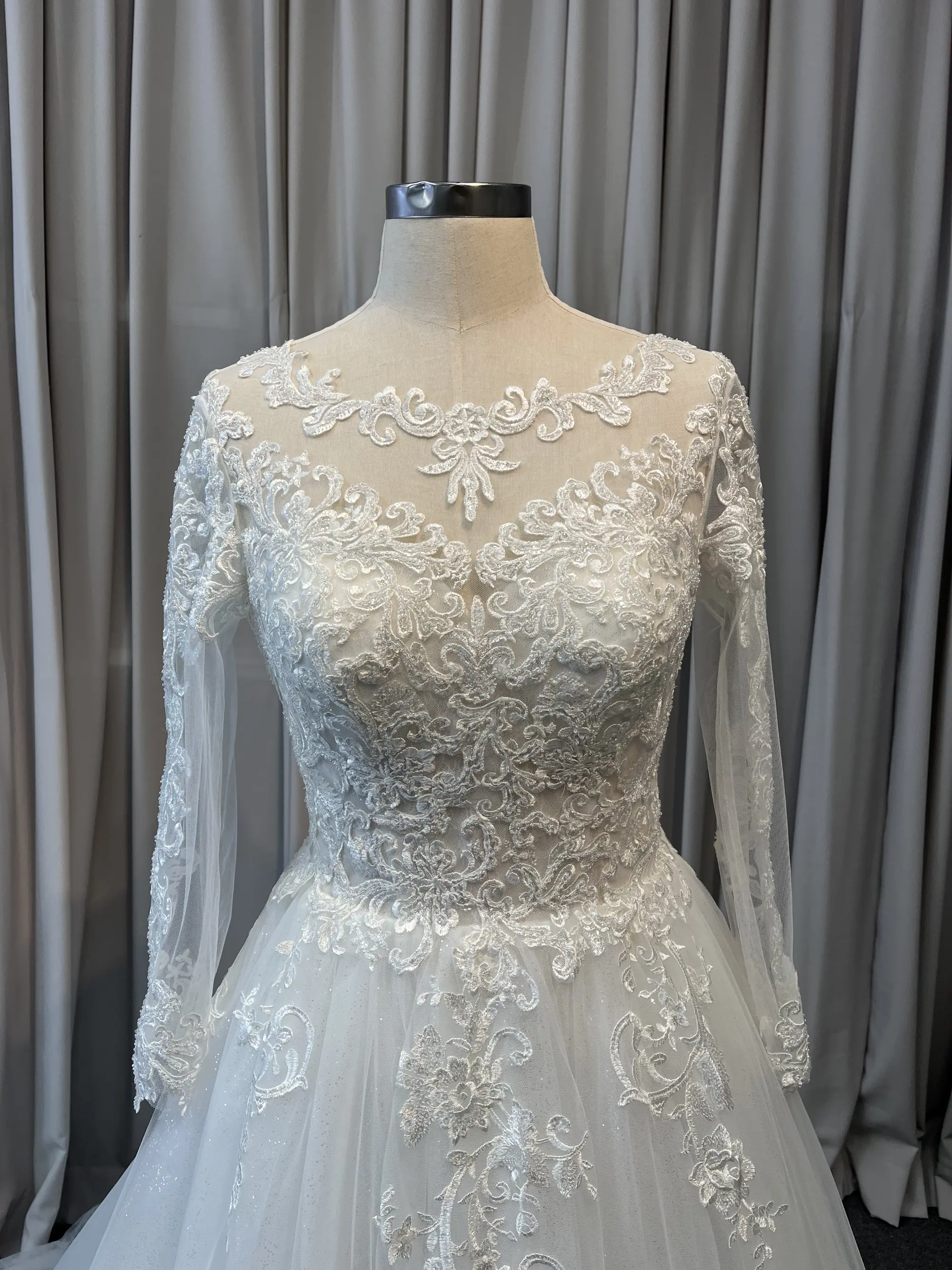 Wedding Dress #C0EDNY017-3