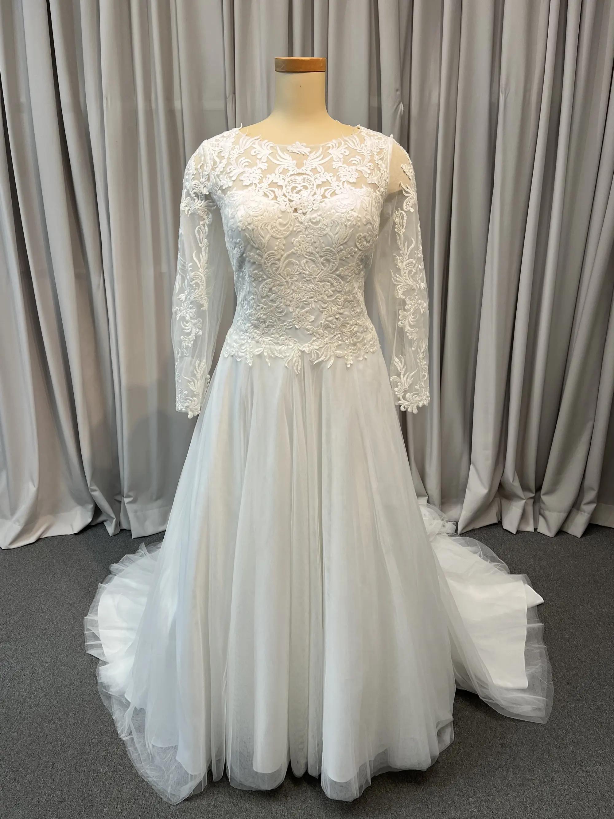 Wedding Dress #8E3DNZ007
