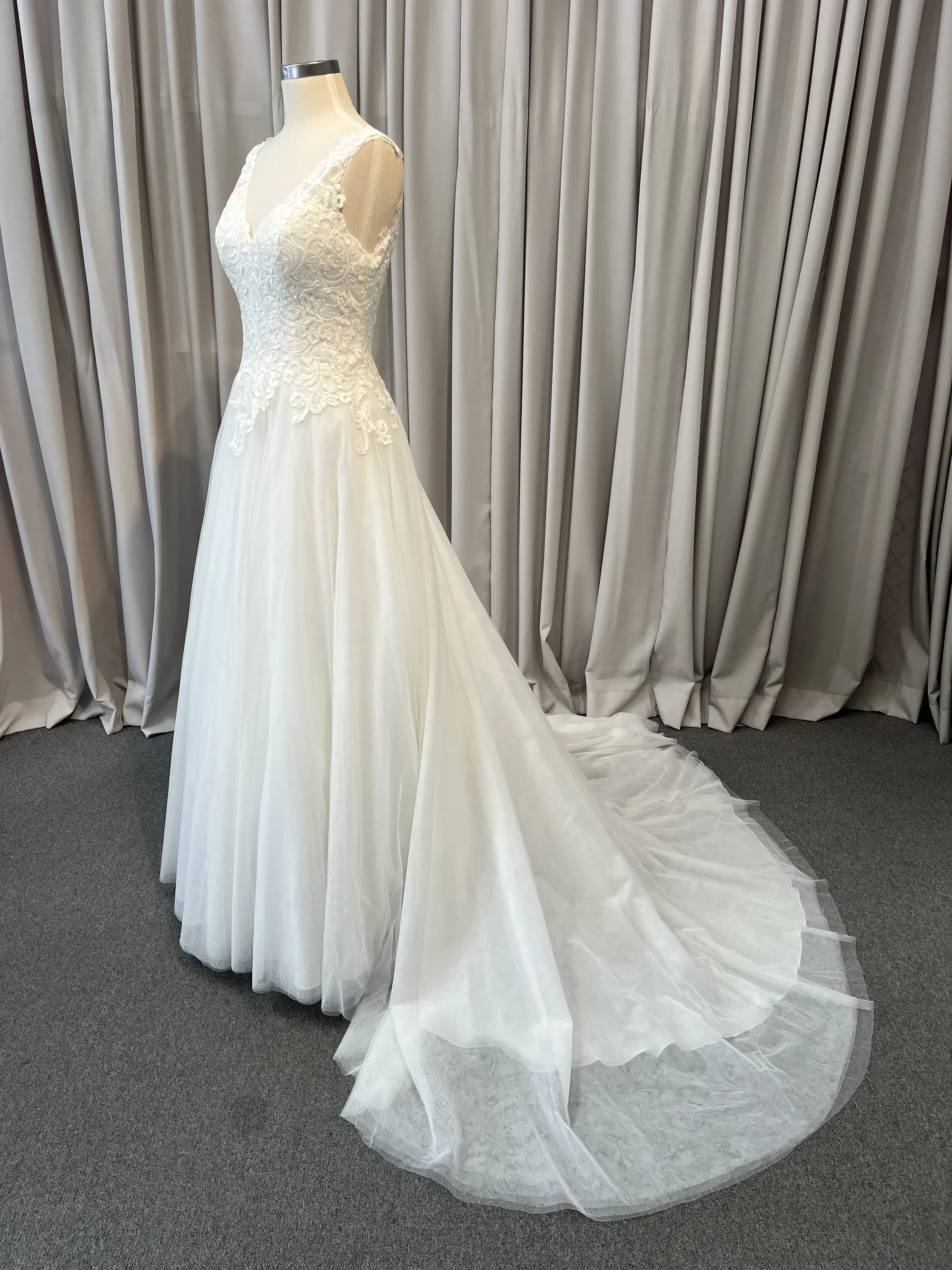 Wedding Dress #487DNZ012-1