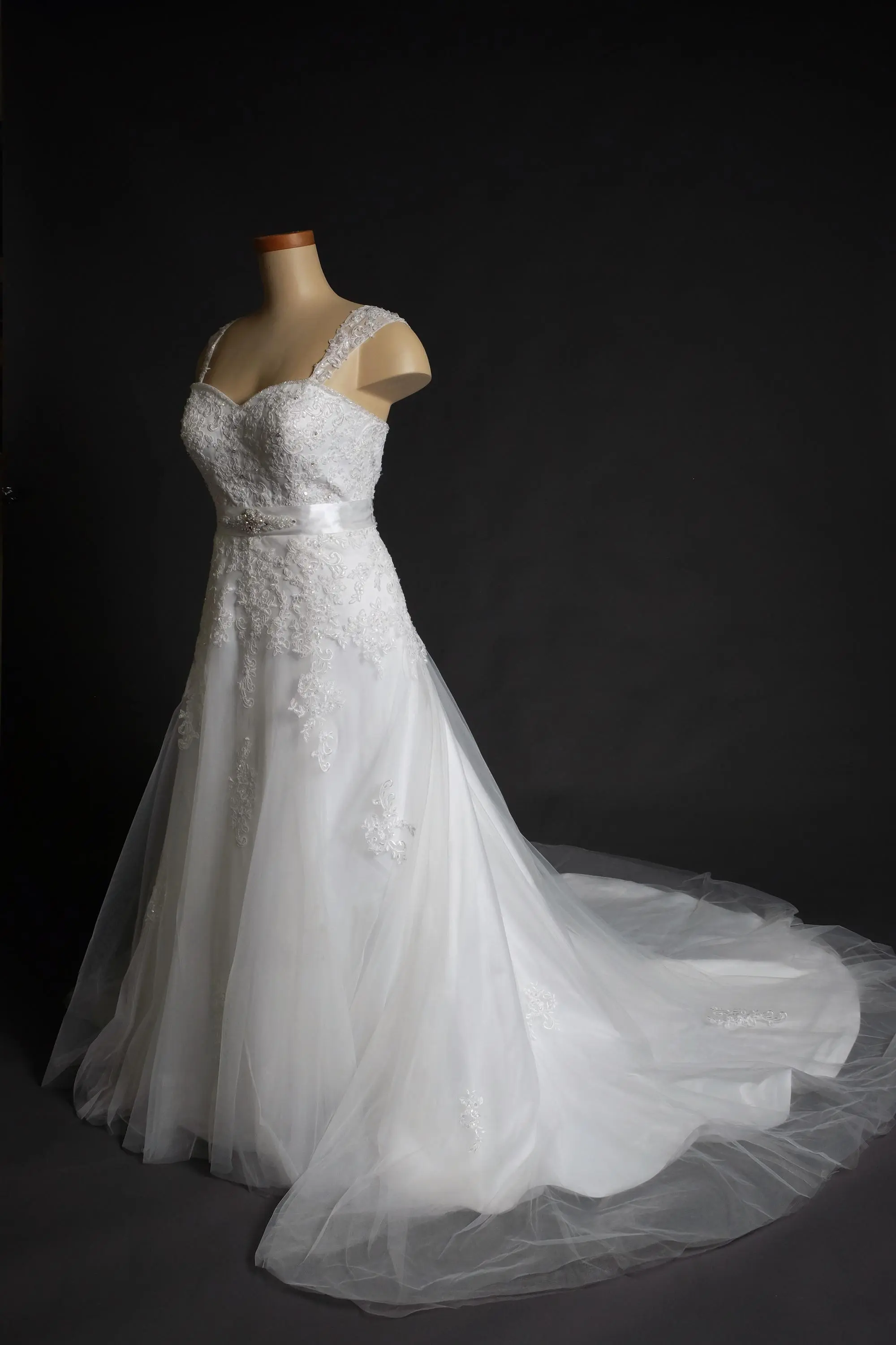 Wedding Dress #D90F303-1