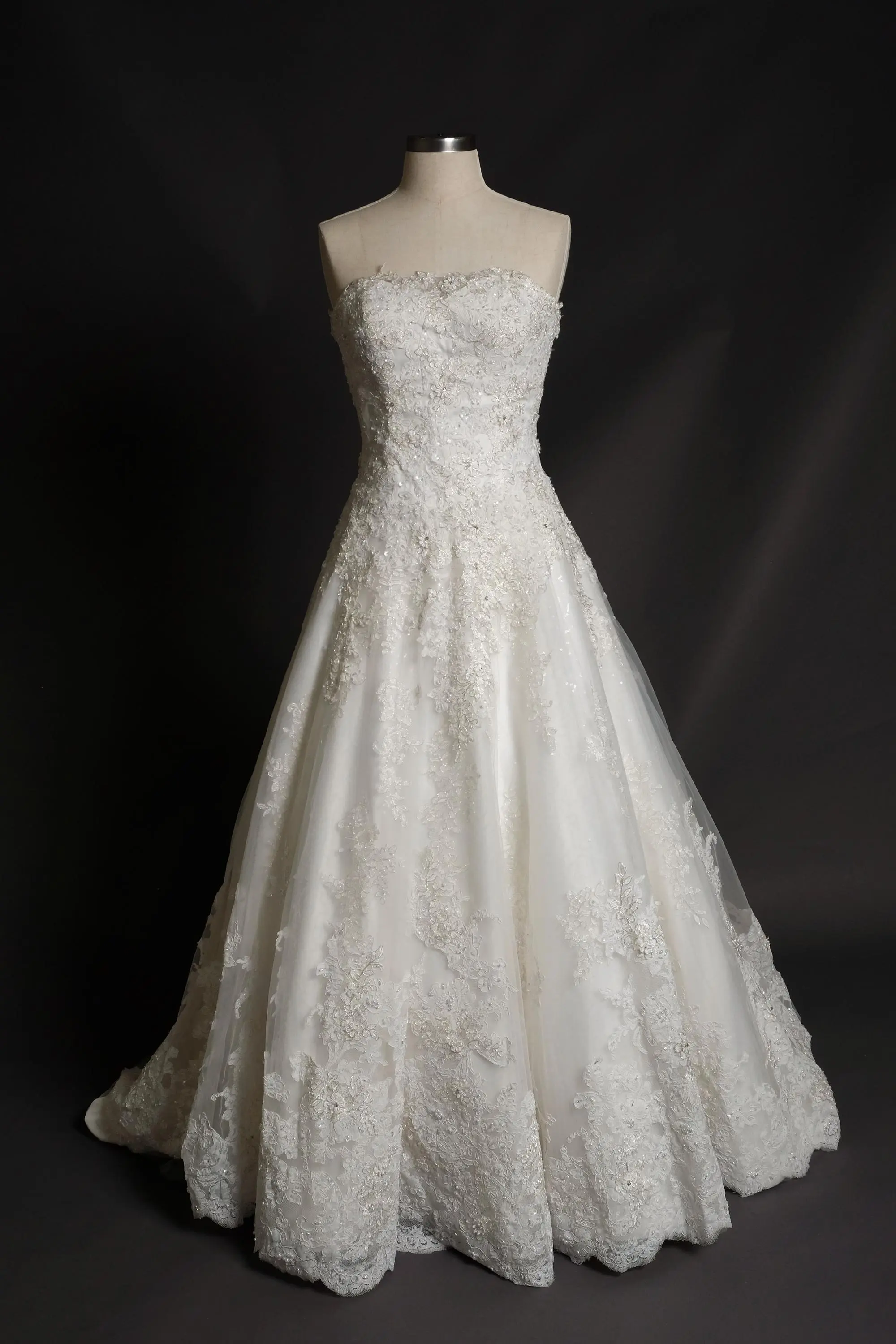 Wedding Dress #B19JD038