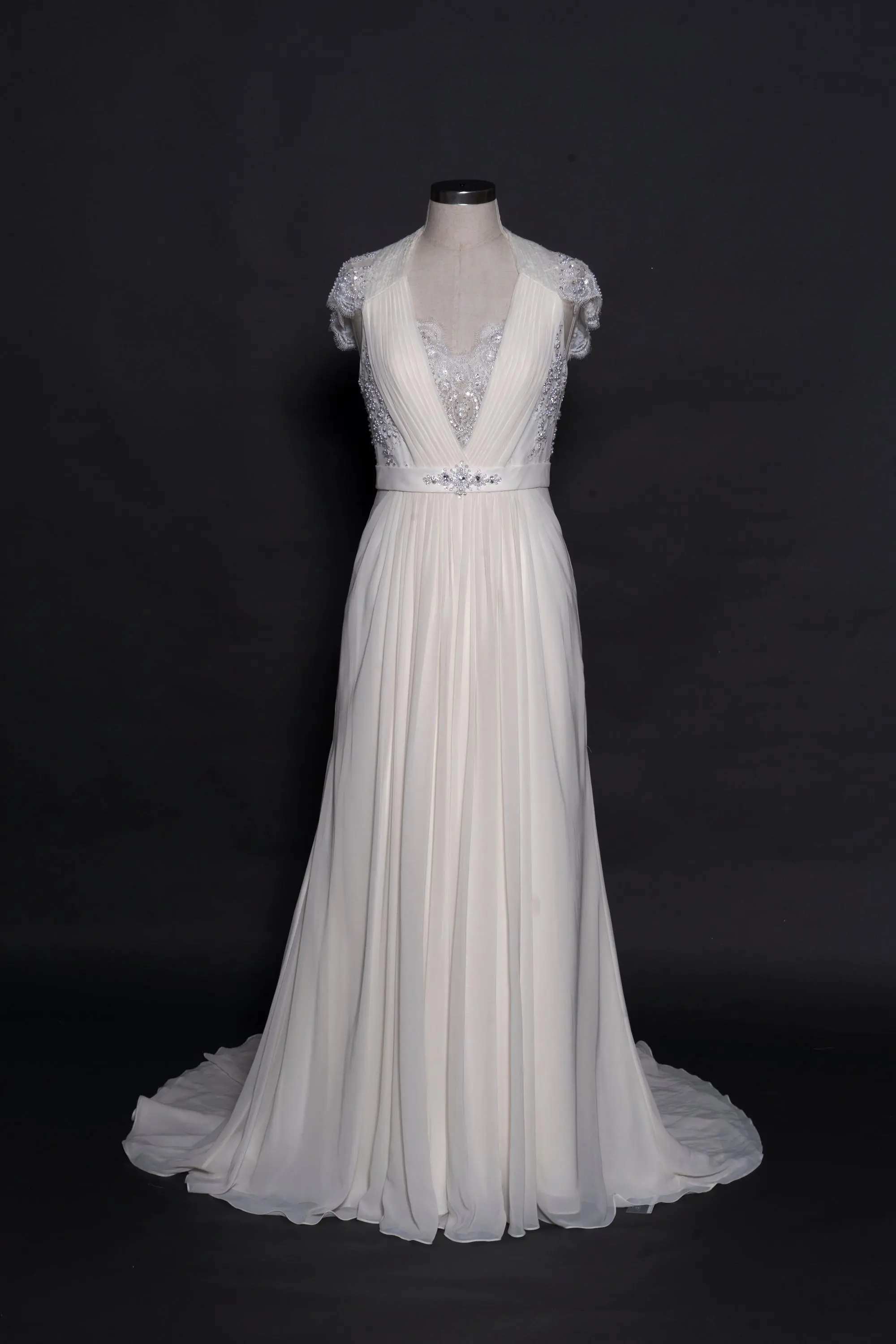 Wedding Dress #6E5K251071Z-1