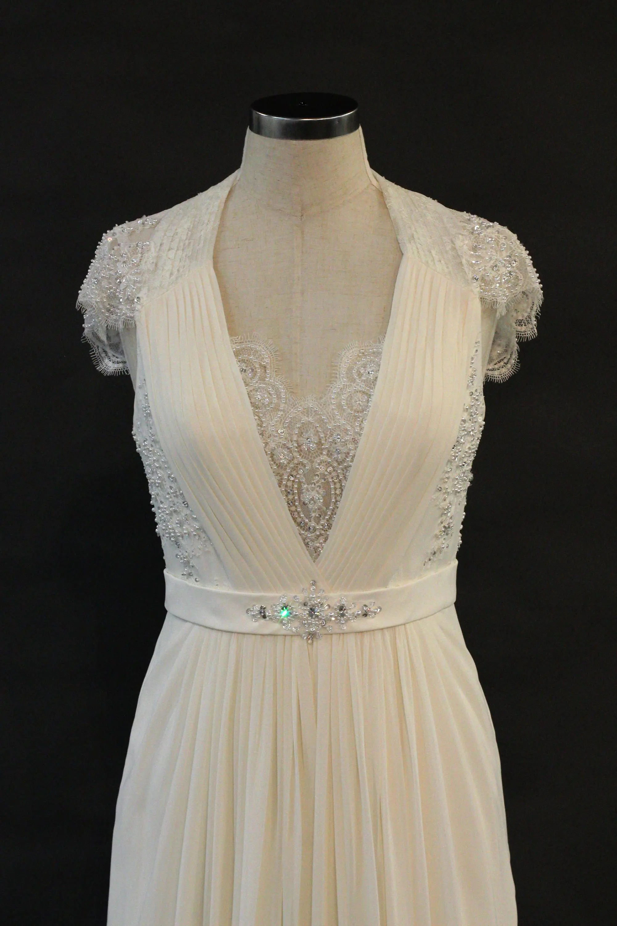 Wedding Dress #6E5K251071Z-4