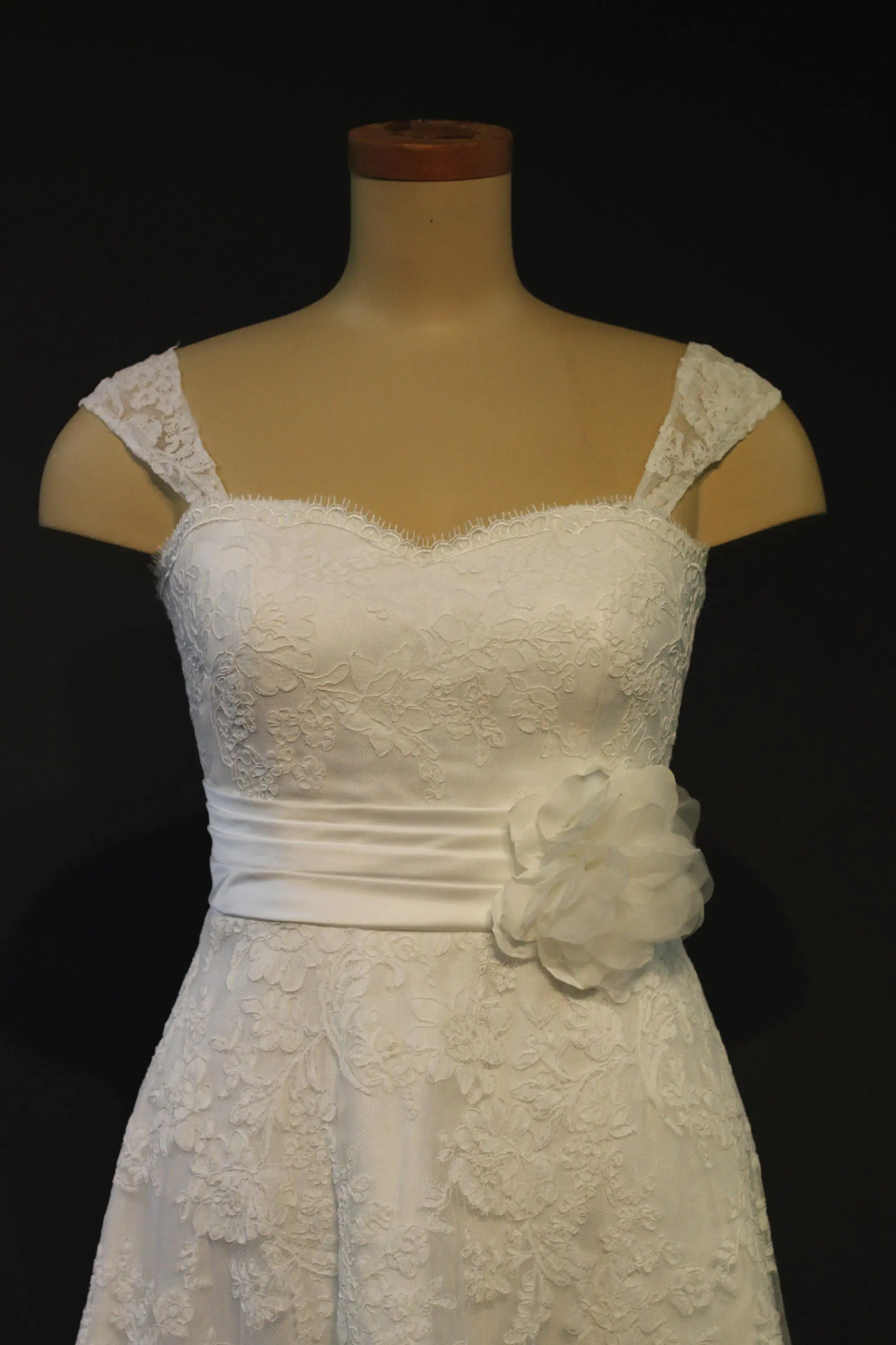 Wedding Dress #4EFL0079-3