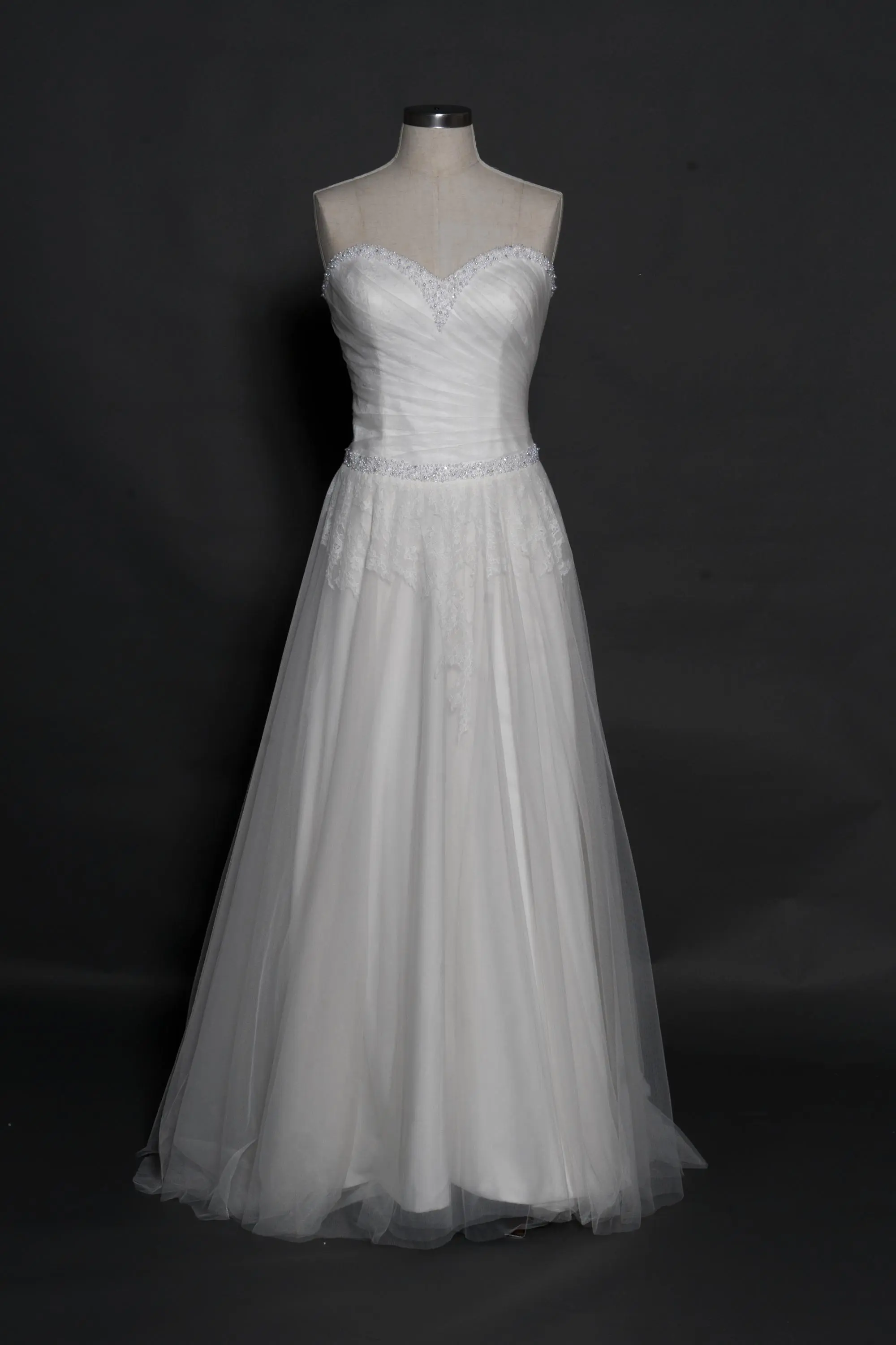 Wedding Dress #146L0153
