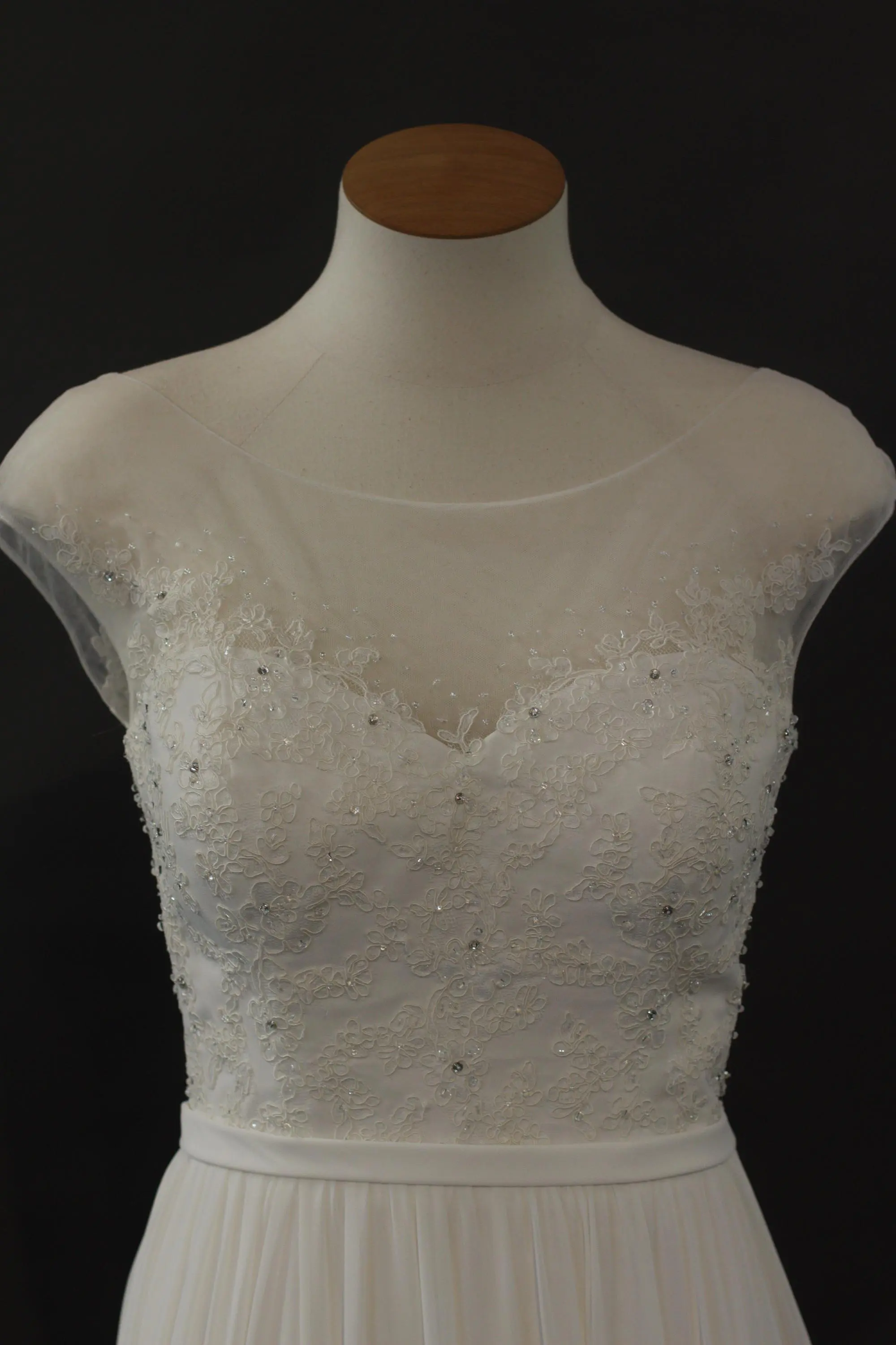 Wedding Dress #2BEL1074-3