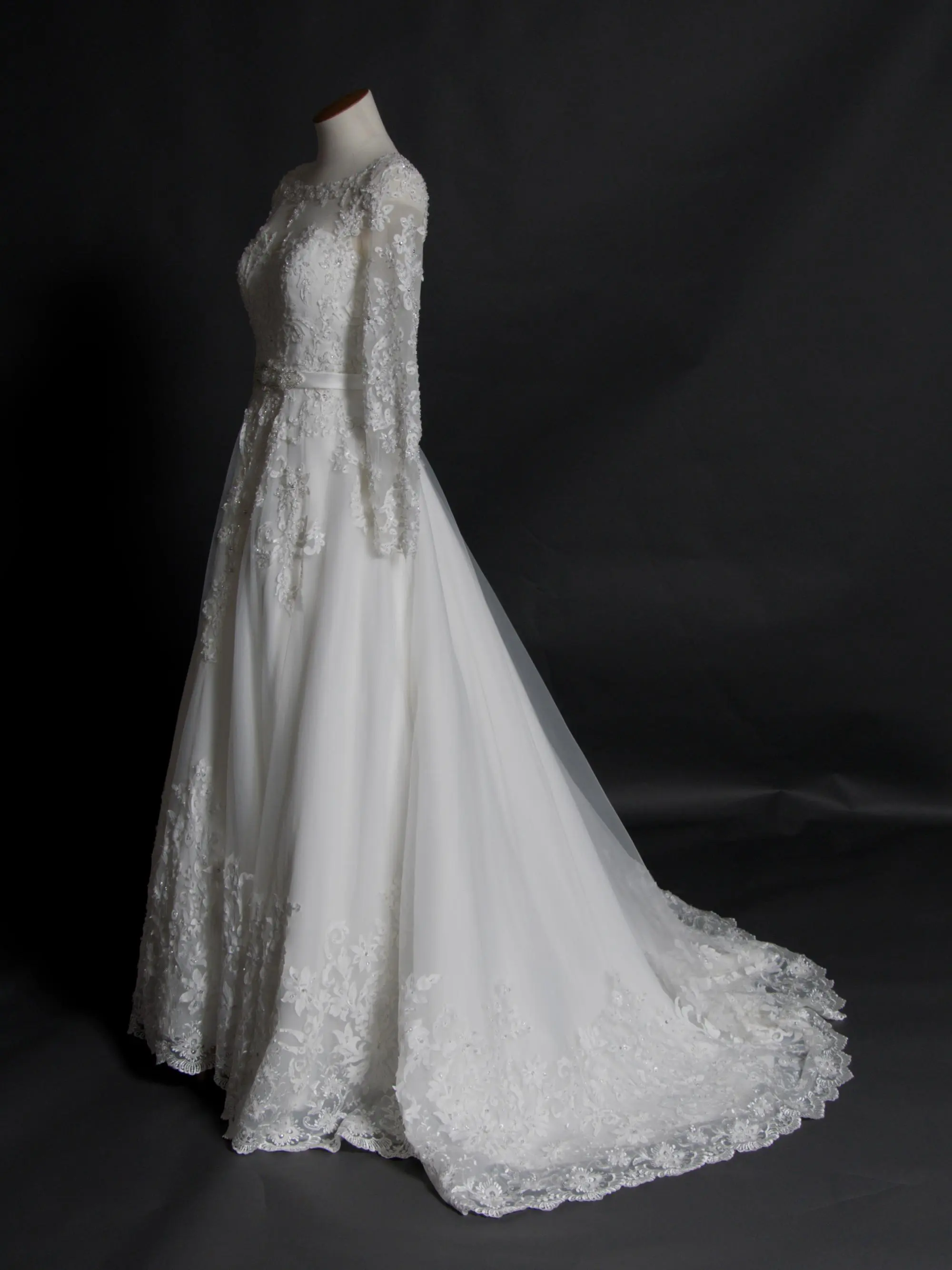 Wedding Dress #E35L1107-1