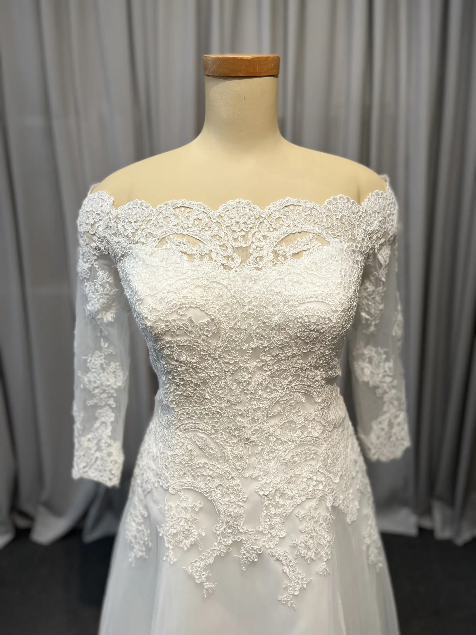 Wedding Dress #375L1226-1