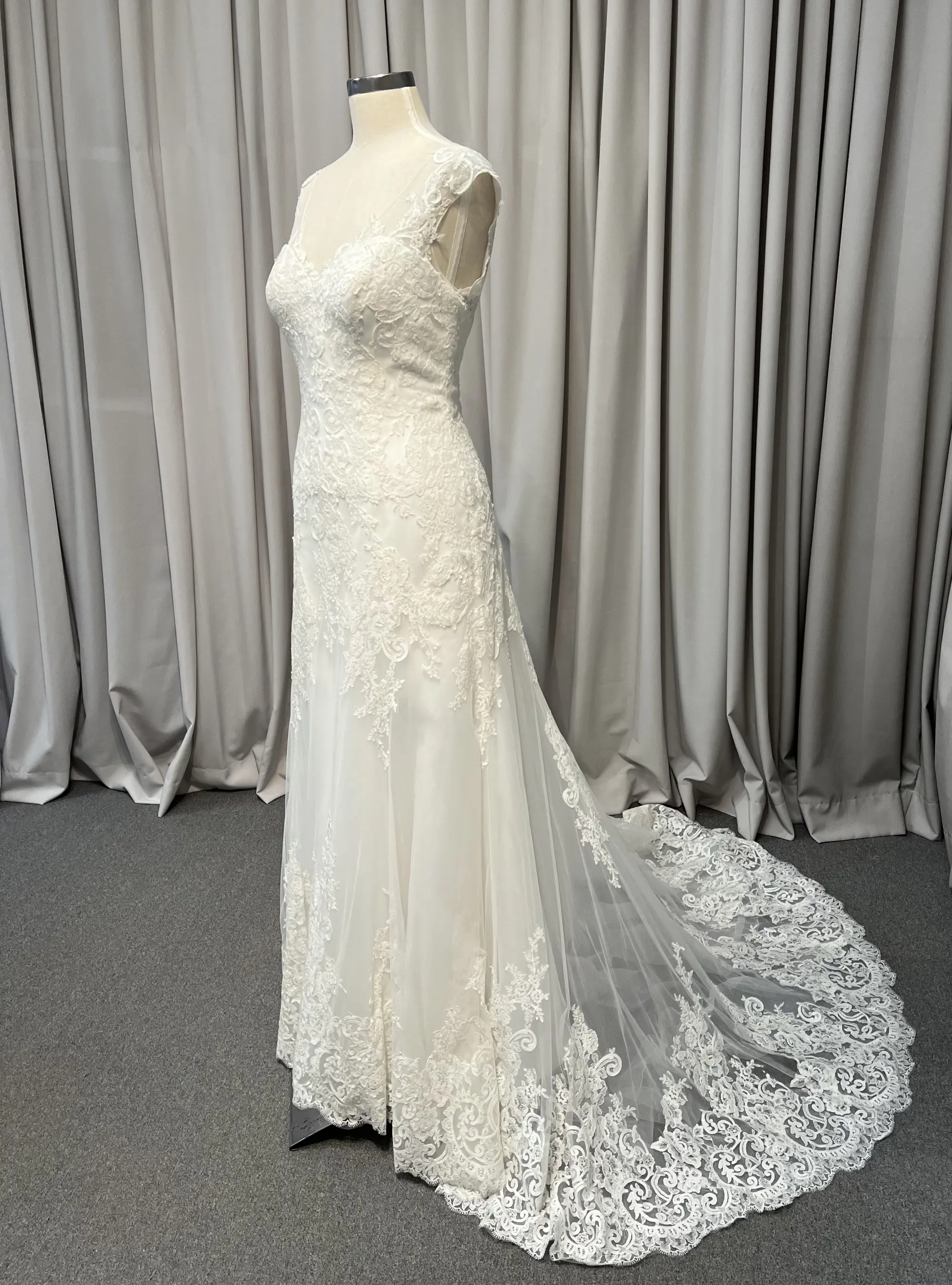 Wedding Dress #C3AL2004-1