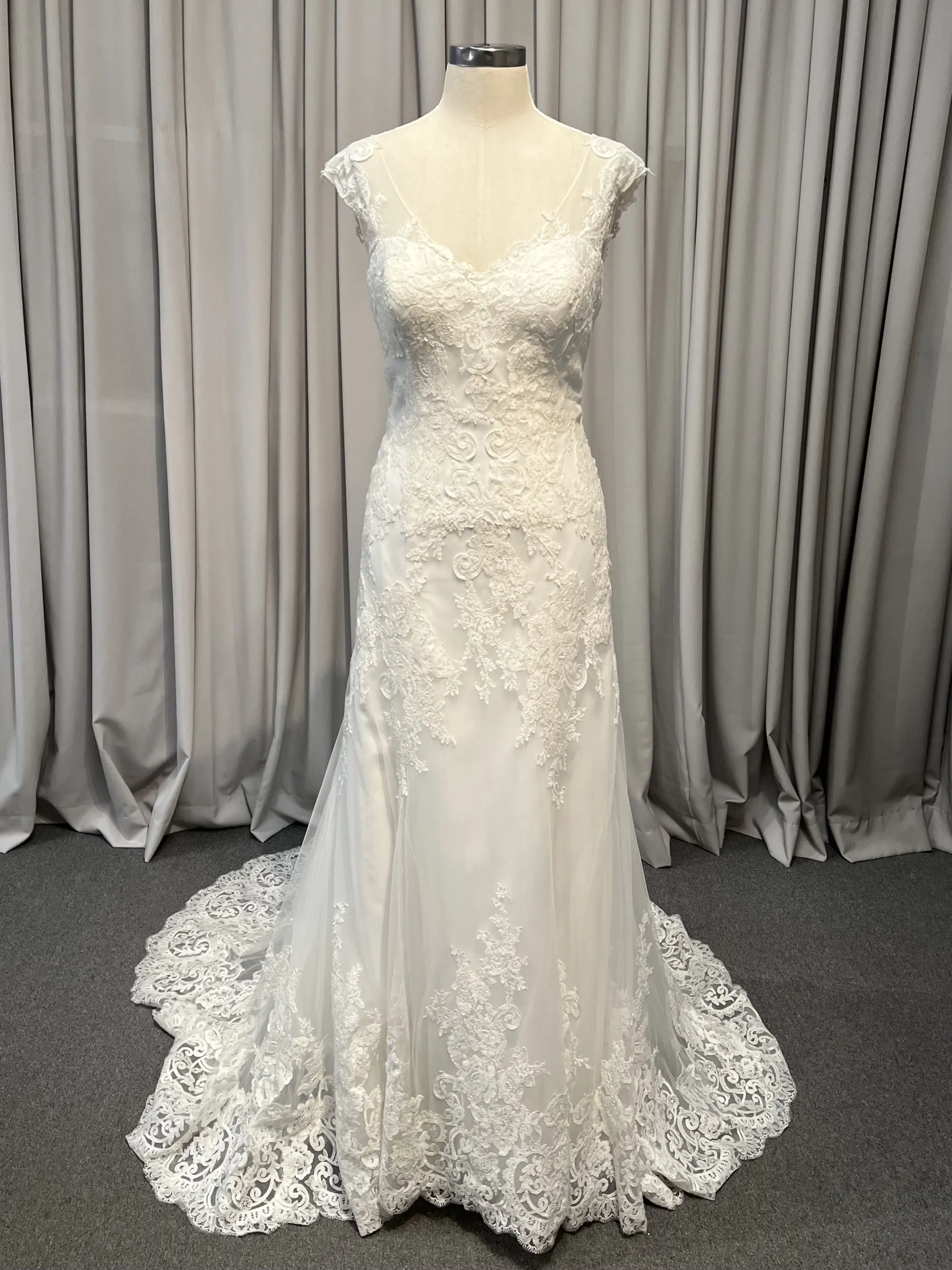 Wedding Dress #C3AL2004