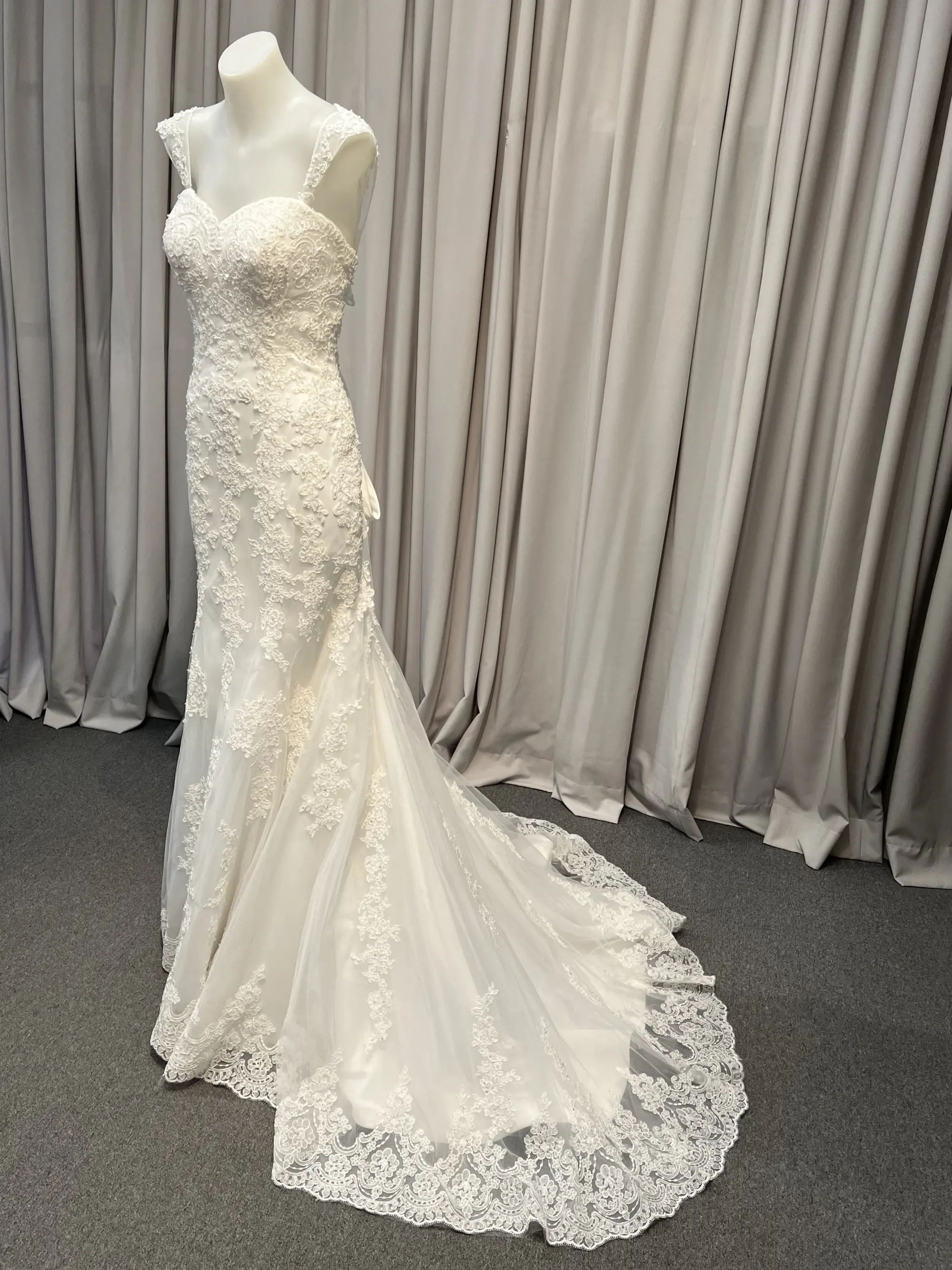 Wedding Dress #553L2096-1