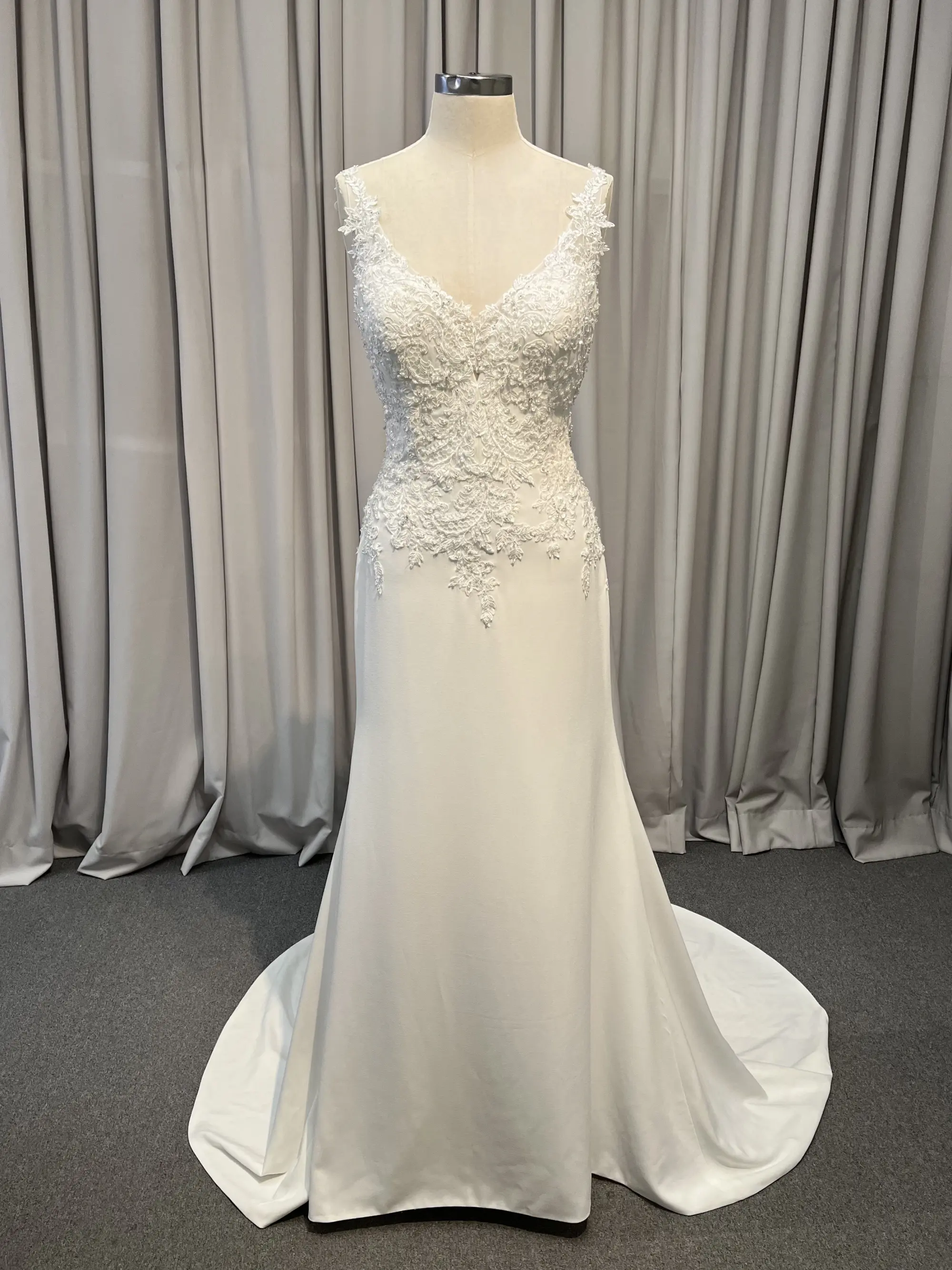 Wedding Dress #852L2230-1