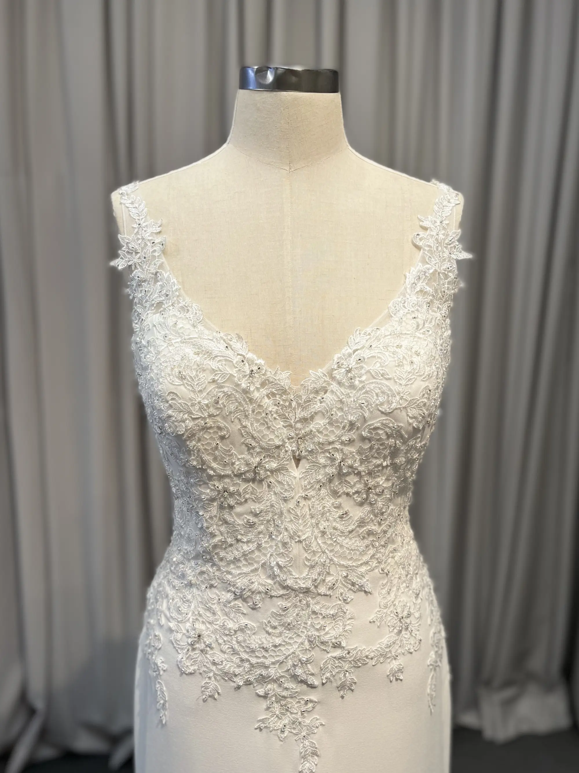 Wedding Dress #852L2230-2