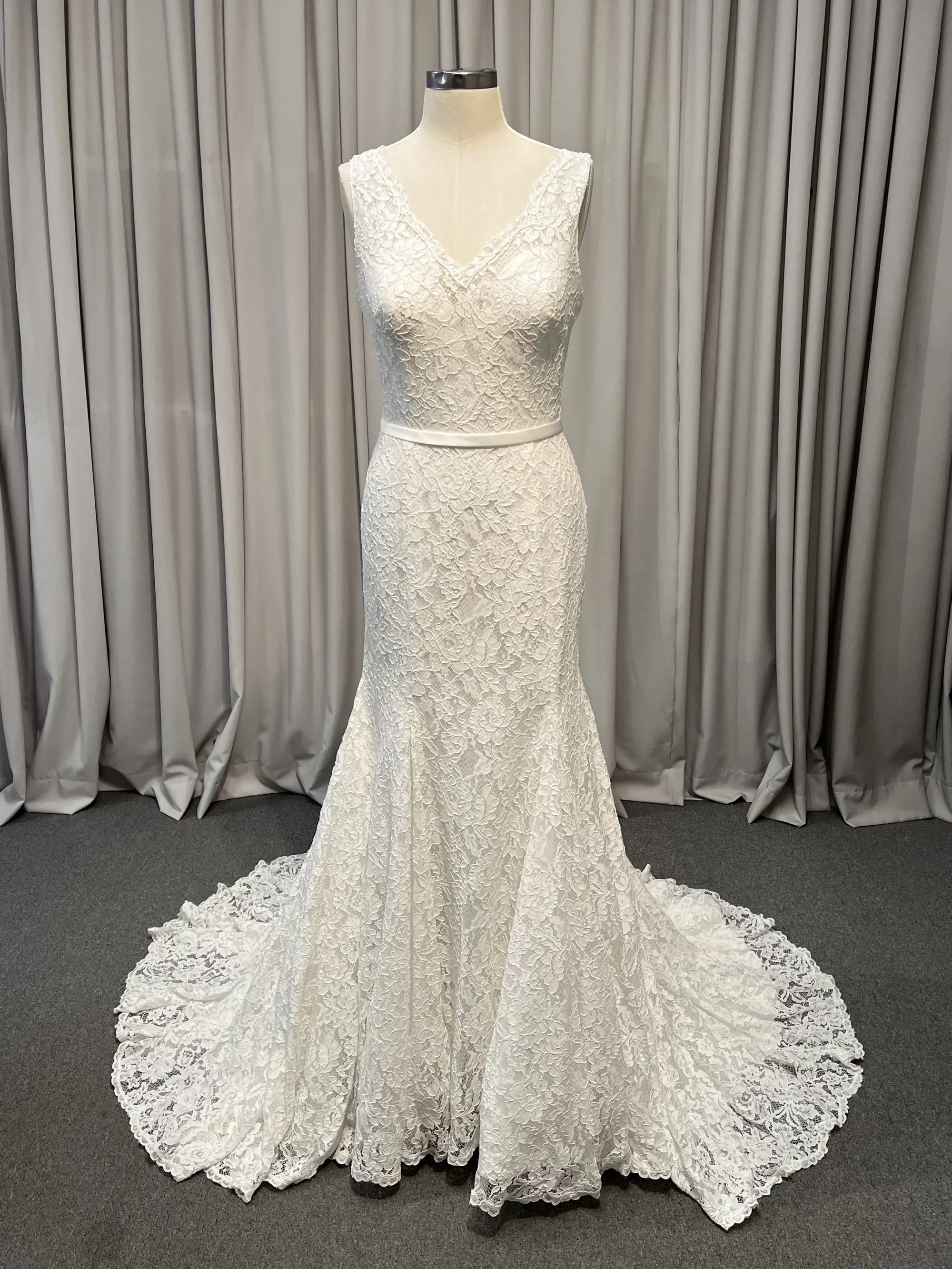 Wedding Dress #86CL2459