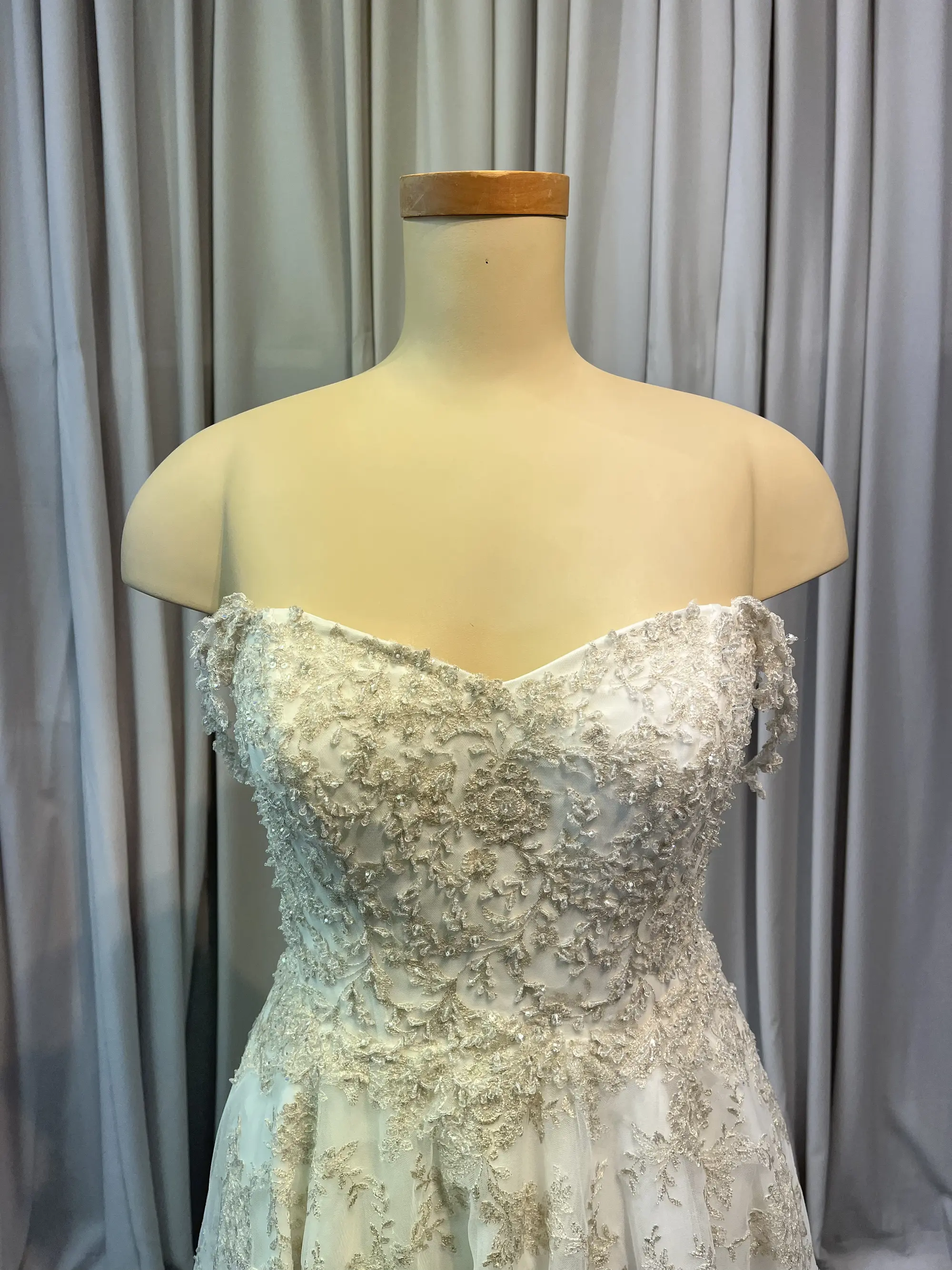 Wedding Dress #152L4336-2