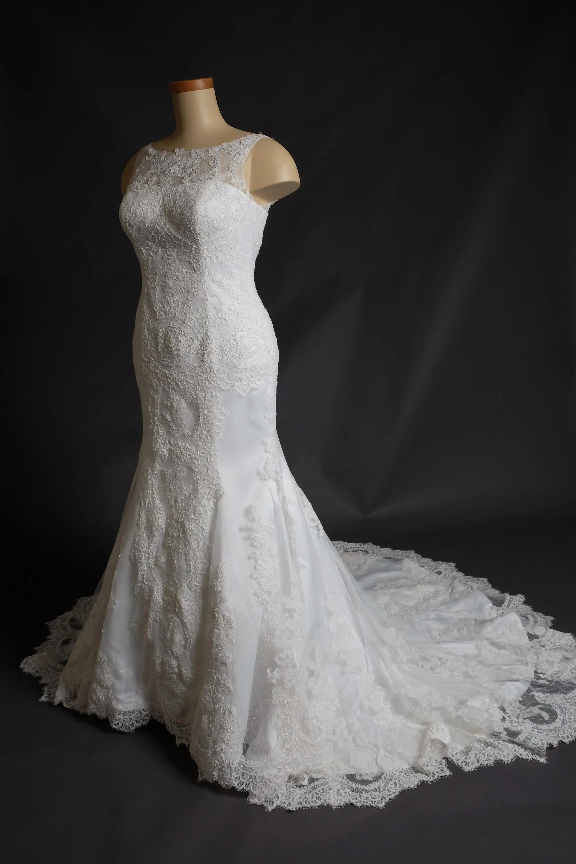 Wedding Dress #D3CMA09E-1