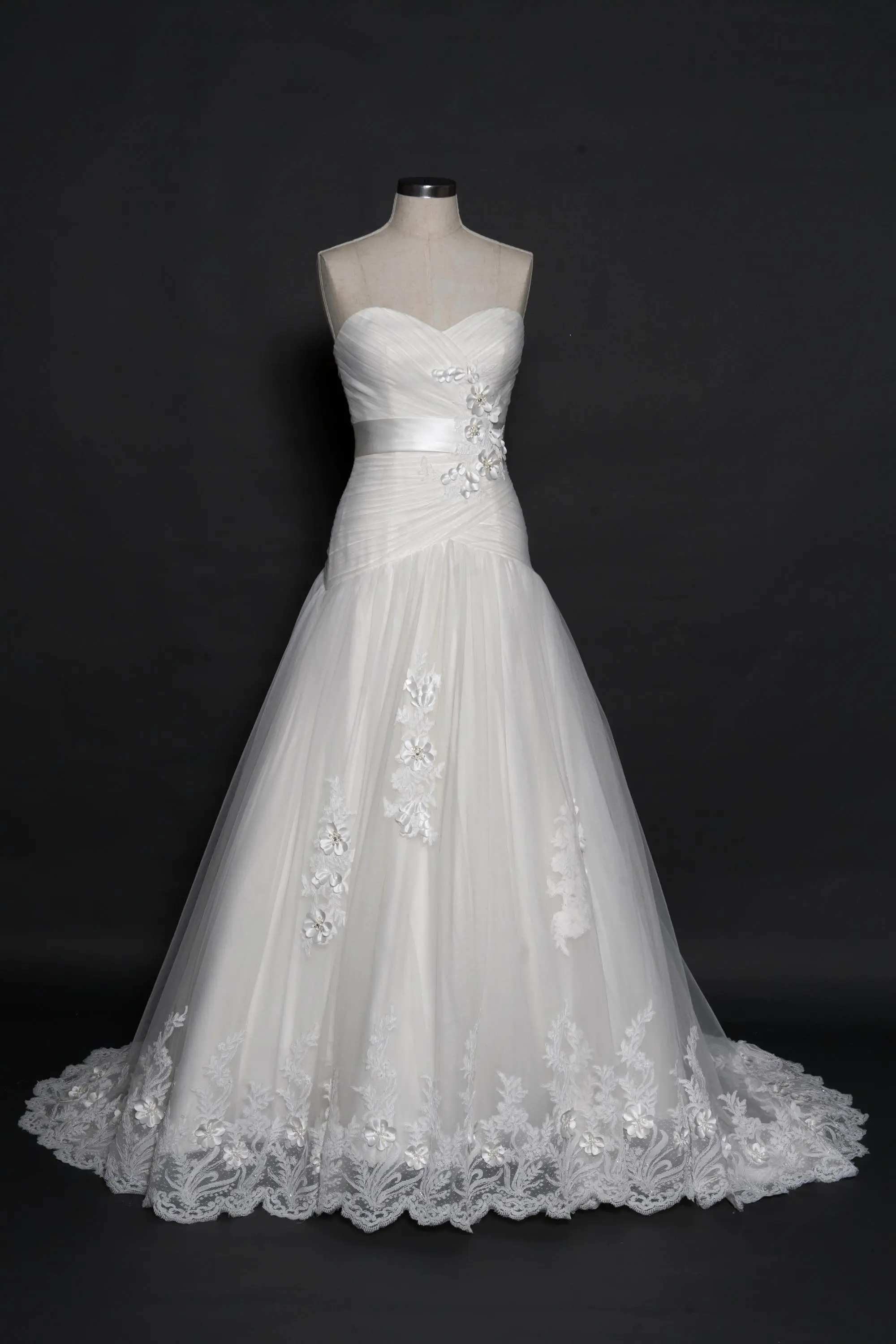 Wedding Dress #121V0058