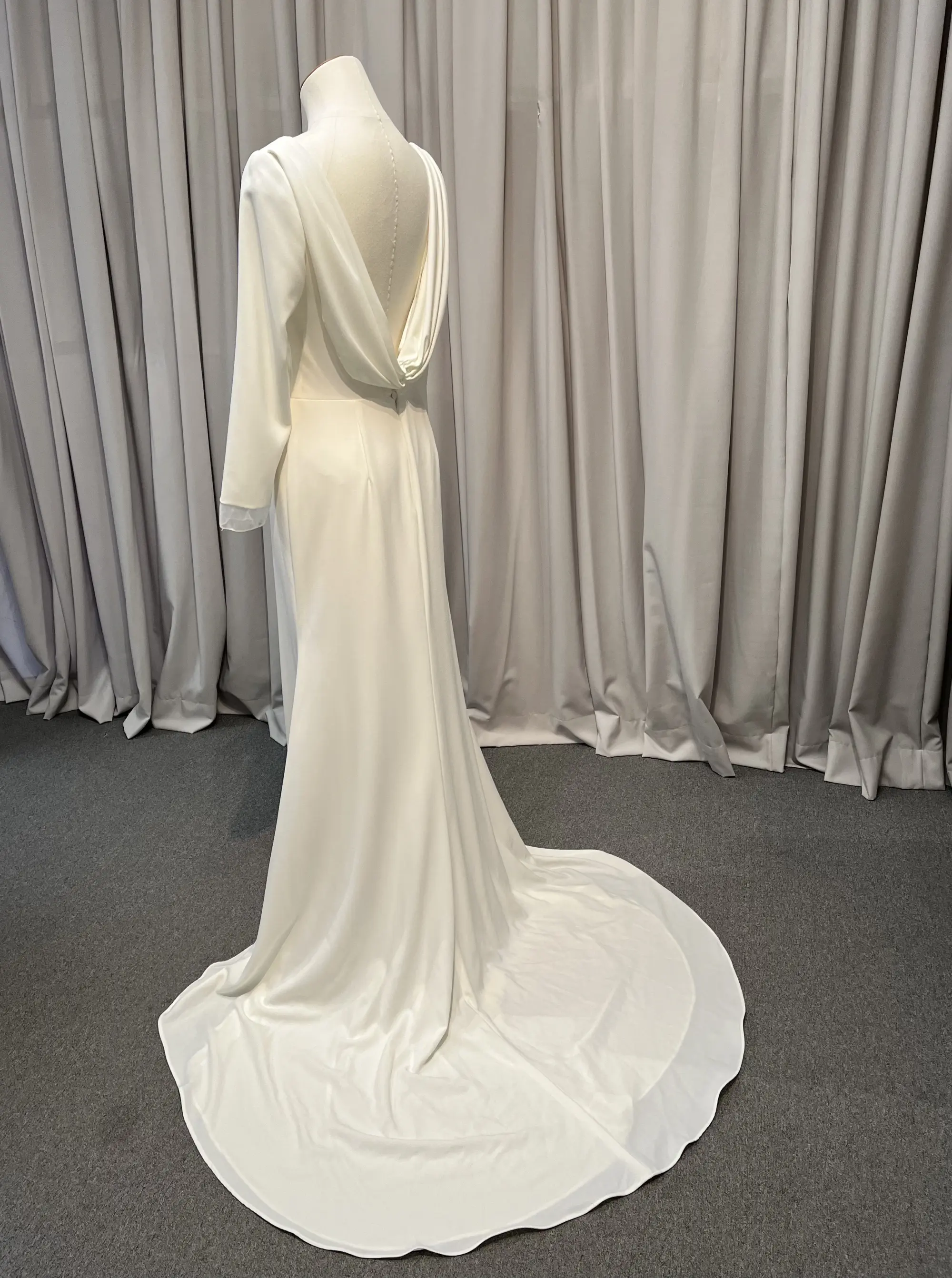 Wedding Dress #5EBVA530-1