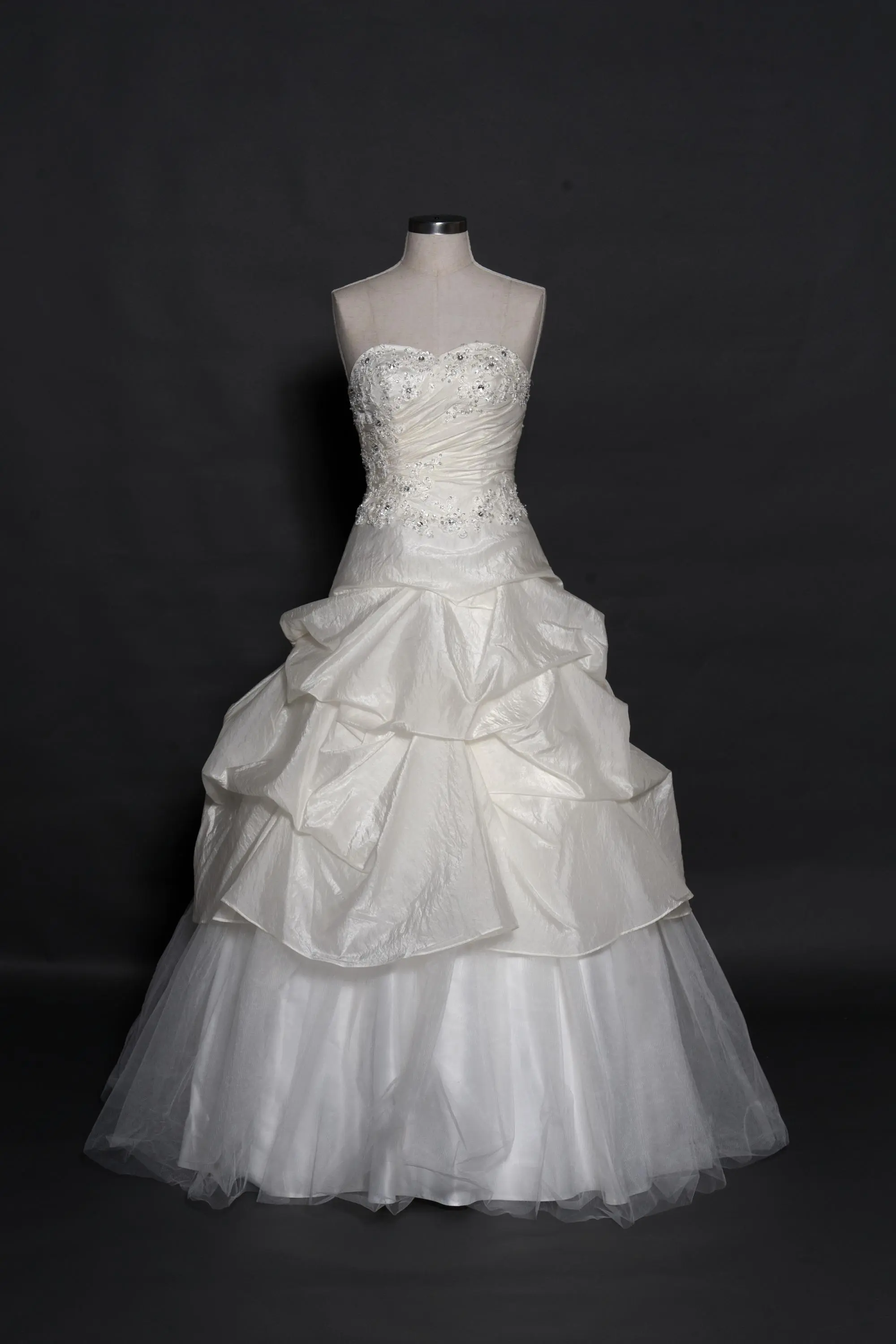 Wedding Dress #8D9W09-1