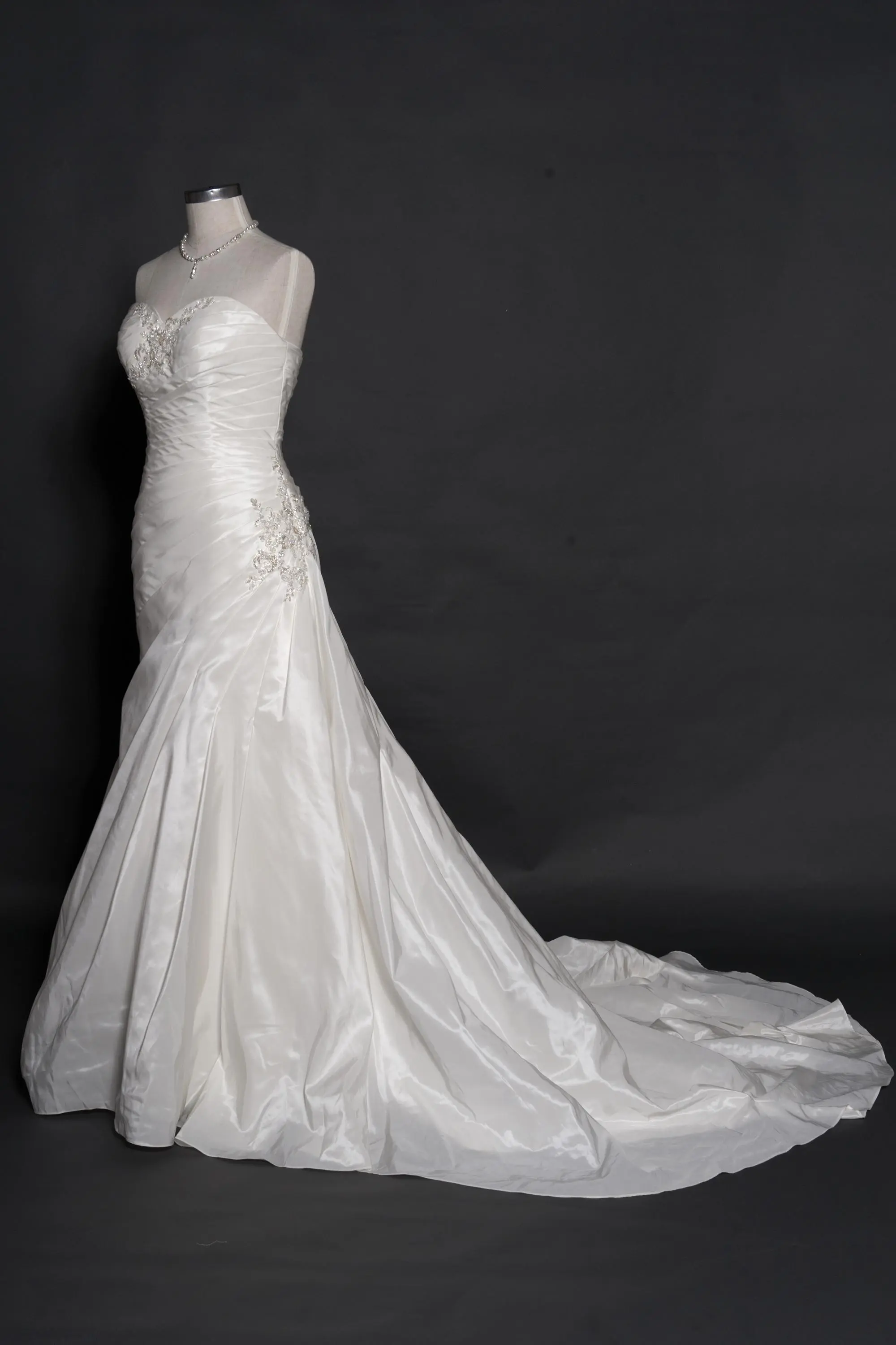 Wedding Dress #B3FX029T-1